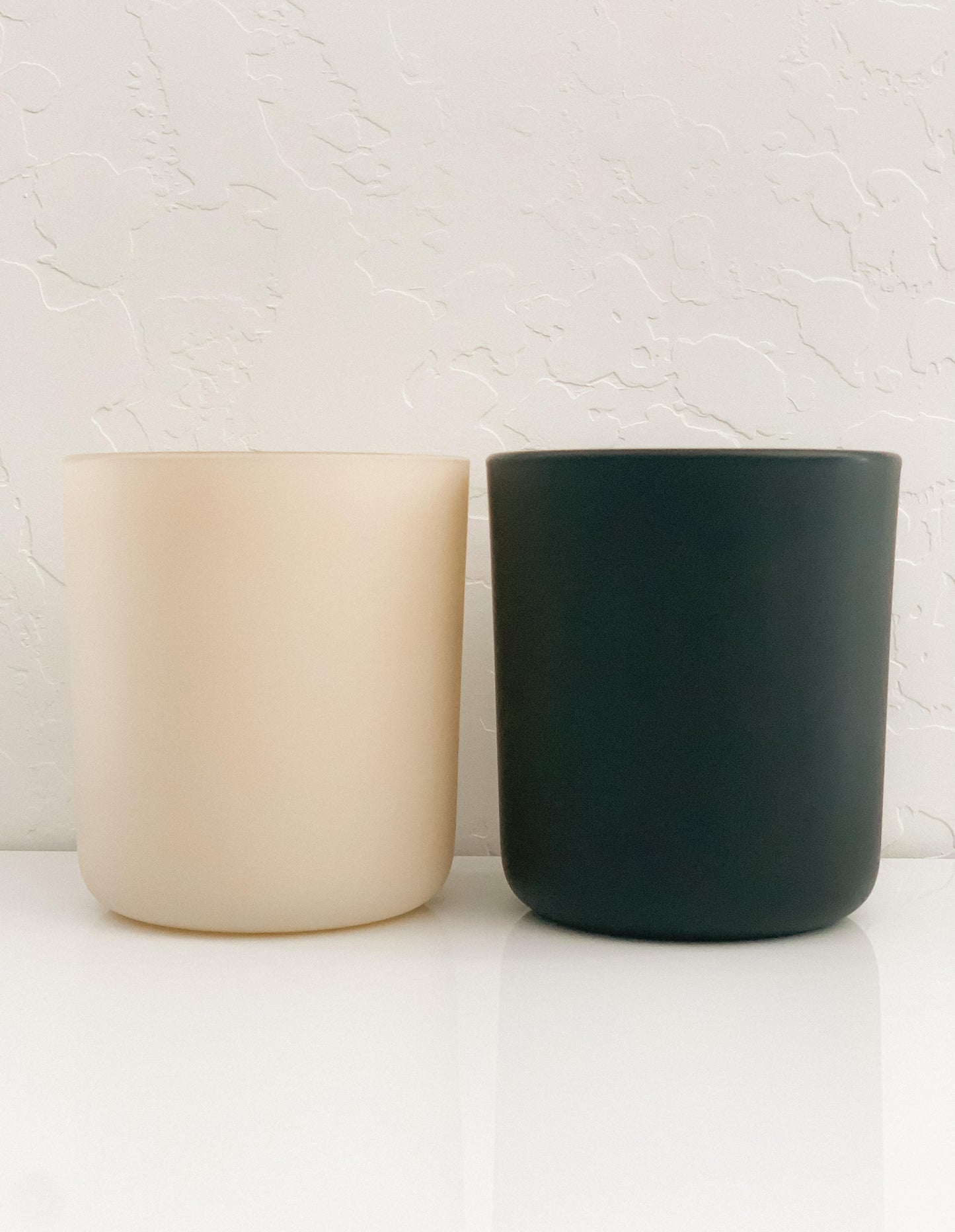 Linen and Black Jar colors